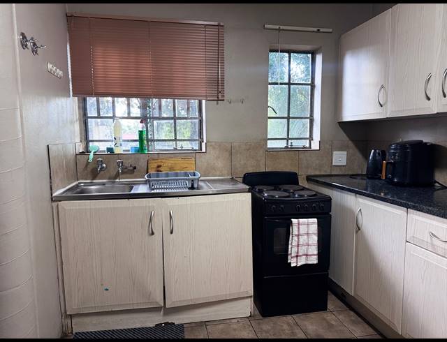 3 BEDROOM FLAT TO LET IN HATFIELD